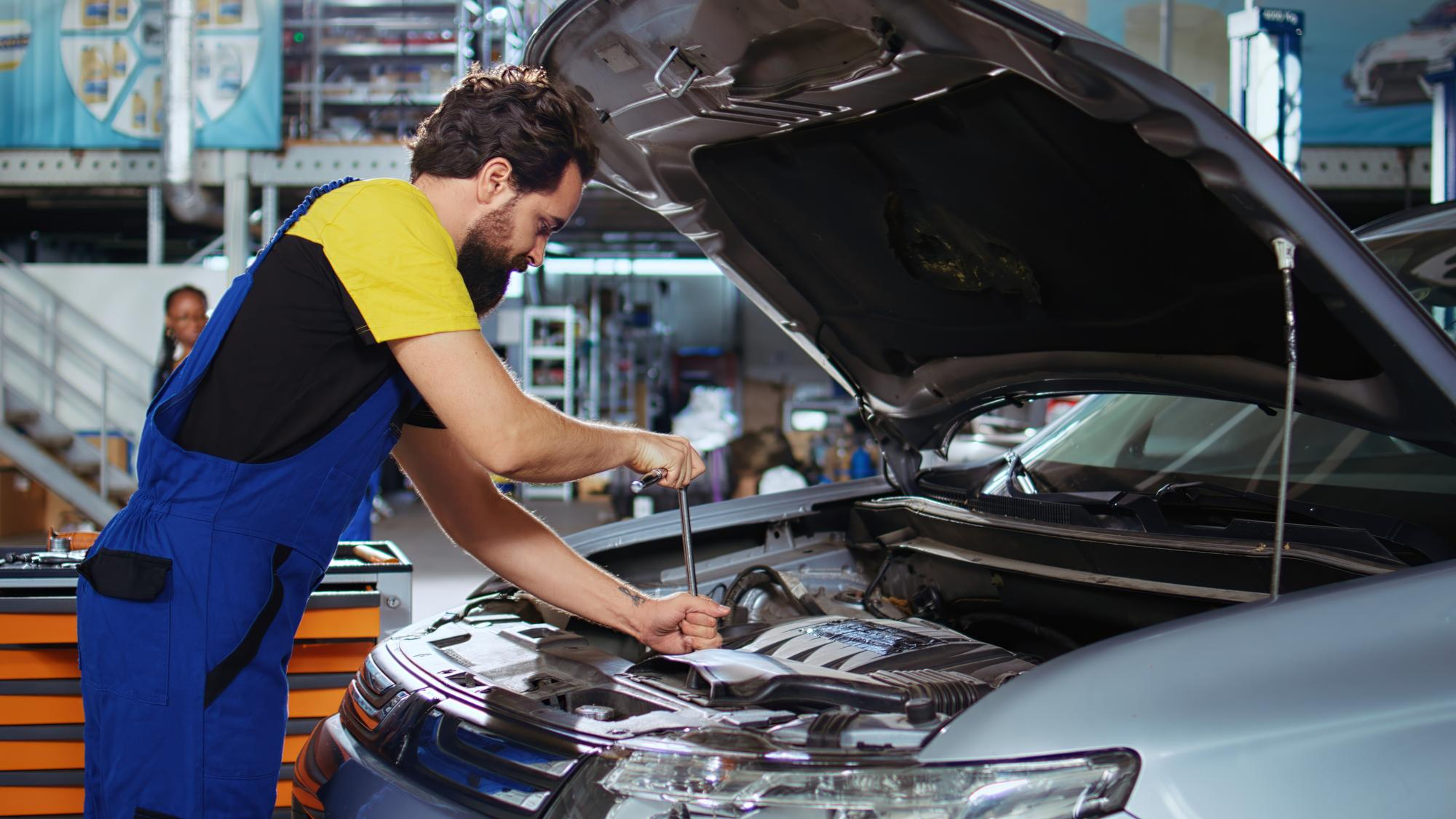 Auto Service Workshop